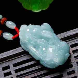 应该去哪鉴定翡翠真假？  一定不能弄错